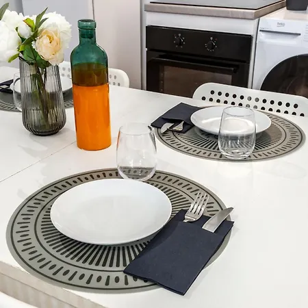 Apartamento Stayeasy Ripa27 - 4 Pax With Navigli View *